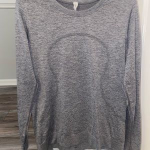 Slate/white swiftly tech long sleeve 2.0